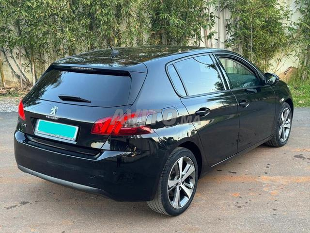 Peugeot 308 Diesel manuelle 2021 à Salé - 2