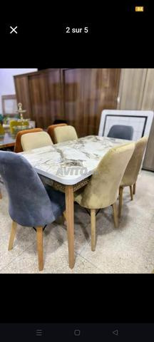 صالة الأكل عصرية مع جودة ممتازة توصيل سريع - 2