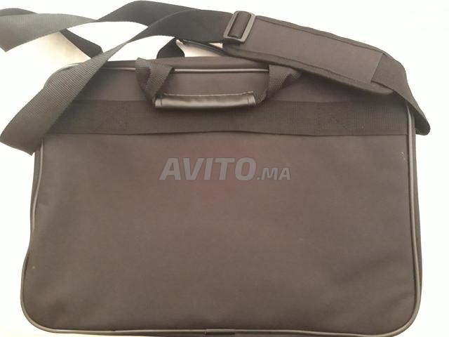 حقيبة HP للكمبيوتر المحمول في حالة جيدة - 2