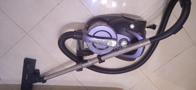 🔹 Aspirateur Taurus 2200W - 2