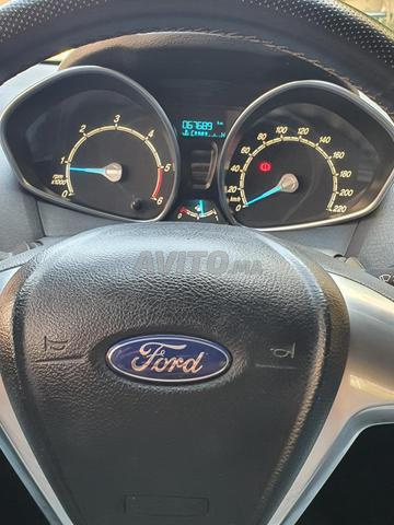 Ford Fiesta - 2