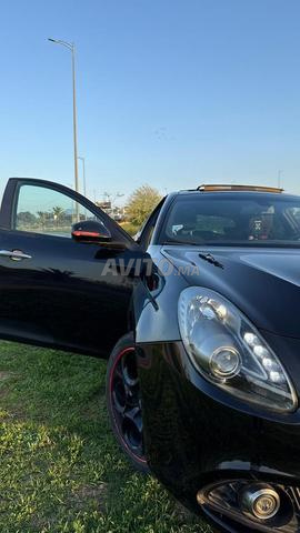 ألفا روميو ديزل أوتوماتيكية 2019 في فاس - 2