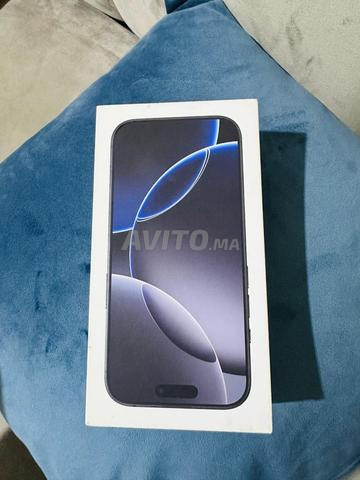 ايفون 16 برو esim commr جديد - 2