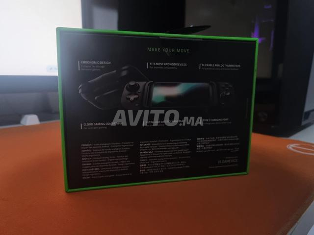 Razer Kishi Controller / مانطة للأندرويد - 2