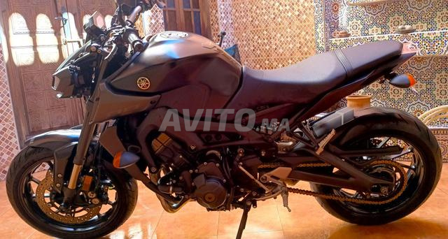 YAMAHA MT09 - 12.000 KM - 2