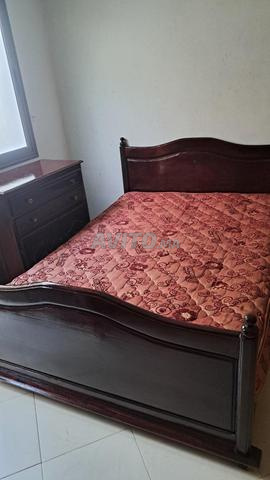 Moustiquaire en bon état avec matelas - 2