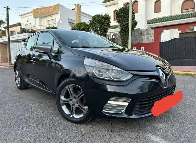 Renault Clio - 2