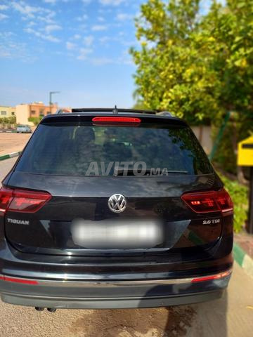 بيع تيغوان سوداء في حالة جيدة جدا - 2