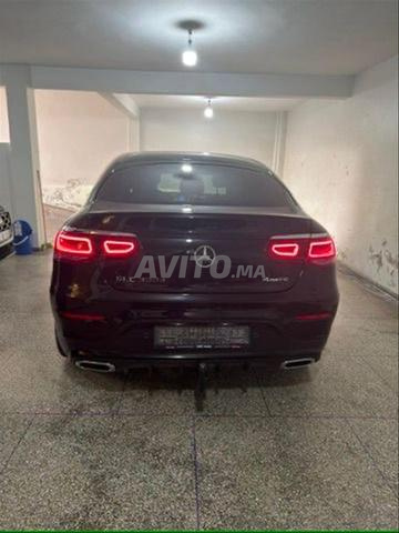 Mercedes-Benz 300 Diesel Automatique 2020 à Rabat - 2