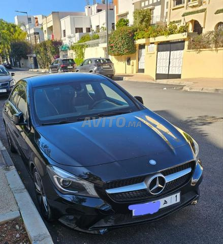 مرسيدس بنز 220 ديزل أوتوماتيكية 2015 في الرباط