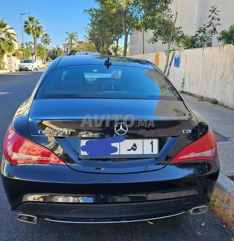 مرسيدس بنز 220 ديزل أوتوماتيكية 2015 في الرباط - 2