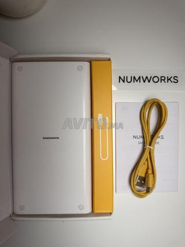 Calculatrice NumWorks (Très bon état avec boîte) - 2