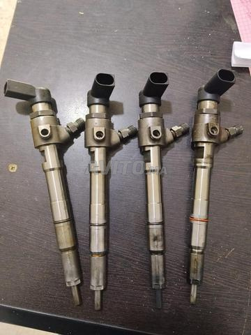 4 injecteurs Diesel d'origine 1.6 TDI. - 2