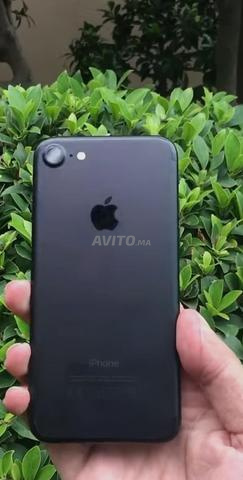 iPhone 7 128GB en bon état et à un prix raisonnable