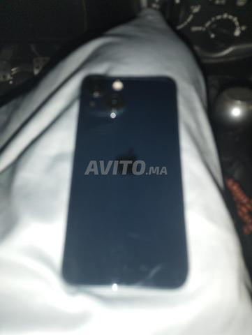 iPhone 13 min bon état - 2