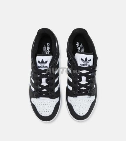 Adidas Originals neuf - 2