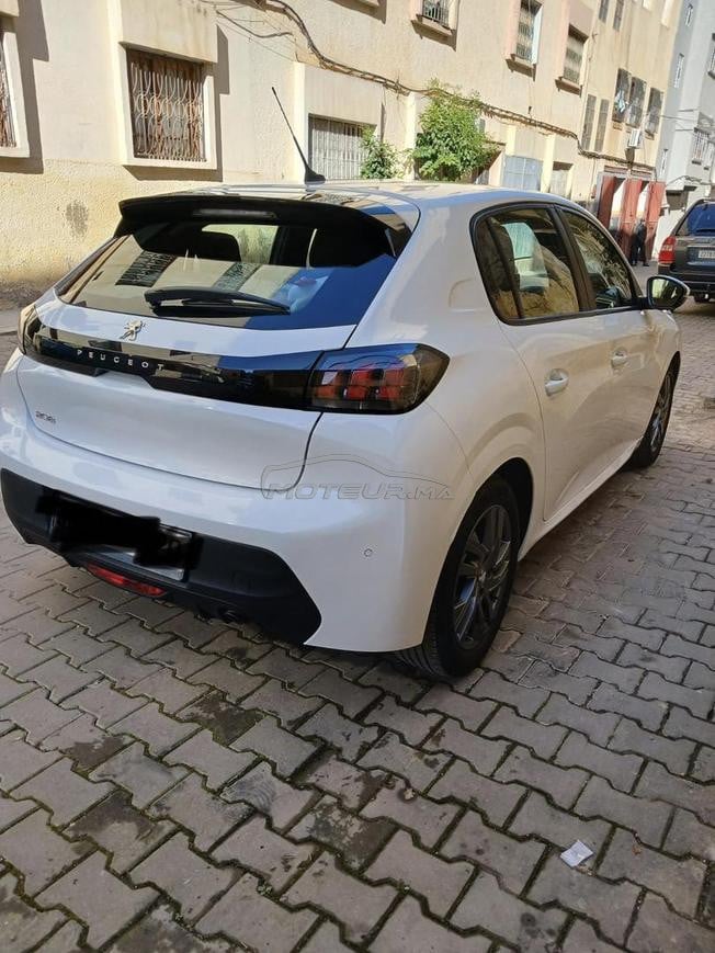 Peugeot 208 Diesel Manuelle 2021 à Fès