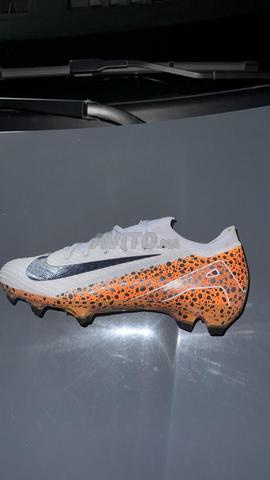 Crampons Nike léopard - 2