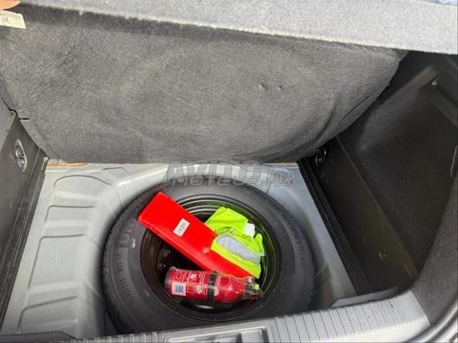 Renault Captur Diesel Manuelle 2023 à Fès