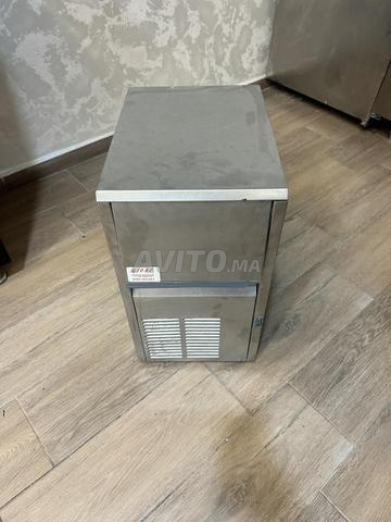 آلة صنع الثلج احترافية - 2