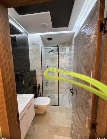 شقة للإيجار 93 متر مربع في طنجة - 2