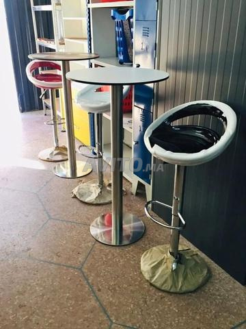 مقعد من الجلد الصناعي - 2