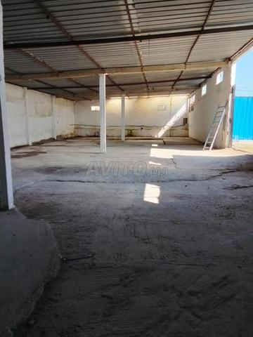 مستودع للإيجار في عين عتيق تمارة مساحة 600 متر