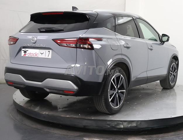 Nissan Qashqai 1.3 l DIG-T 150 CVT Tekna - 2