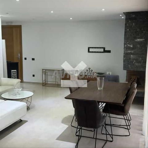 177814-شقة للإيجار بـ 12000 درهم في كاليفورنيا - 2