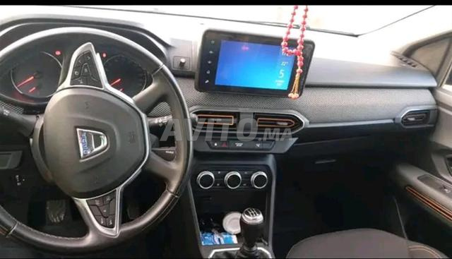 داسيا سانديرو ديزل يدوية 2021 في الدار البيضاء