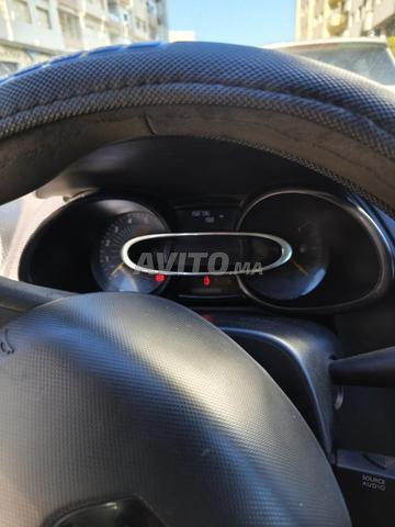Renault clio - 2
