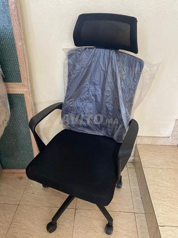 Des chaises pour mobilier de bureaux - 2