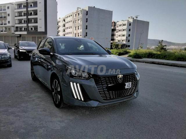 208 DIESEL PARFAITE ÉTAT 2024