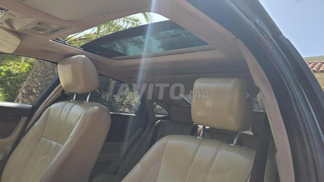 جاكوار XJ جديدة