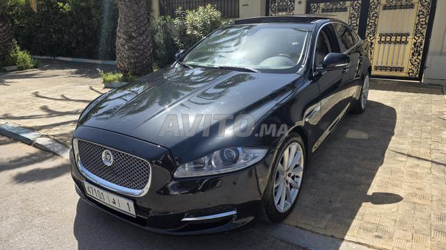 Jaguar XJ jdida - 2