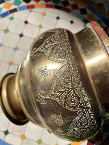 تحفة نحاسية منقوشة يدوياً بلمسة تقليدية - 2