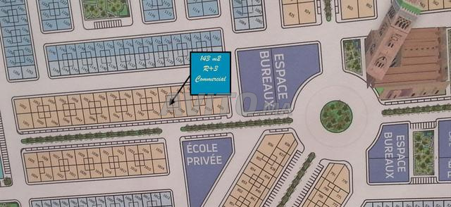 143 m² R3 Commercial face Royal Golf Benslimane