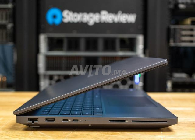 Dell Pro Max 16 plus Ultra 9 285H جديد - 2