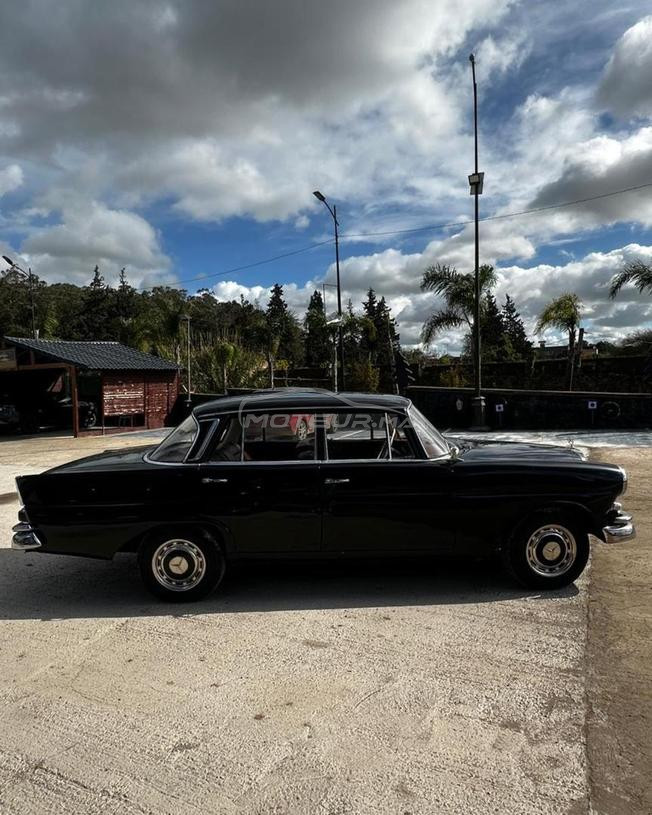 Mercedes 200D – 1969 | Pièce de collection rare