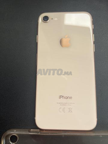 آيفون 8 بحالة جيدة للبيع - 2