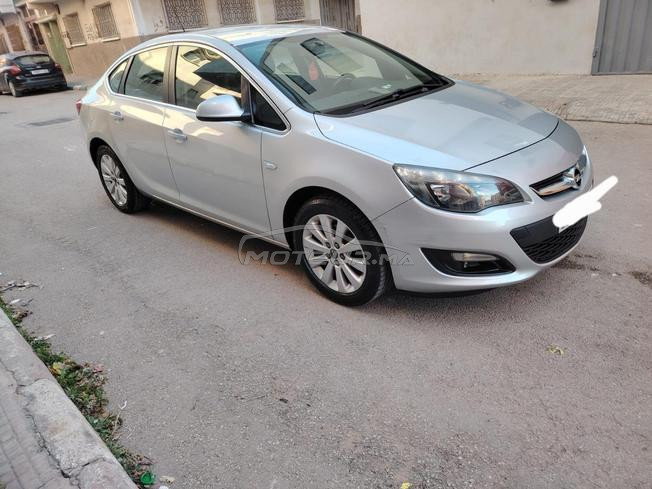 opel astra comme neuf