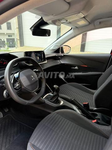 Peugeot 208 comme neuf