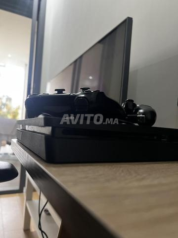 Ps4 slim, 2 manettes, fc26 - 2