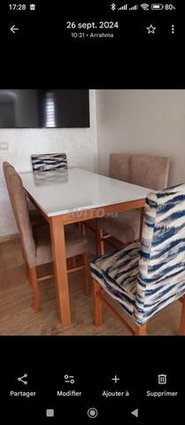 Table à manger à vendre