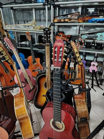 Guitare de bonne qualité - 2