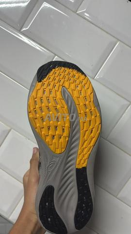 حذاء جري أسيكس - 2