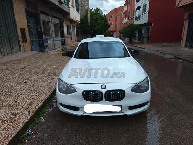 Bmw serie 1 modèle 2012 essence 9 cv - 2