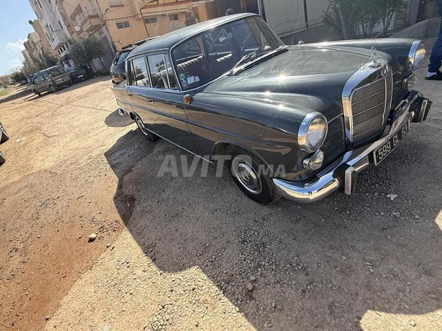 مرسيدس 190 C بنزين - سيارة كلاسيكية - 2