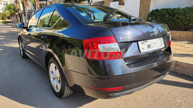 Skoda Octavia automatique comme neuf - 2