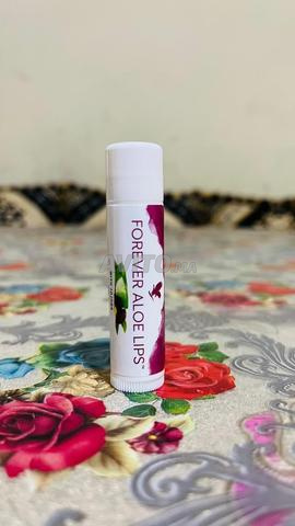 مرطب شفاه جودة عالمية